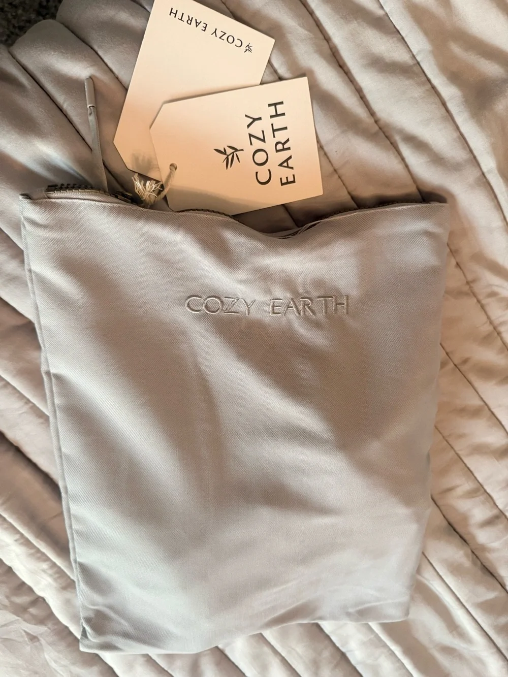 Cozy Earth Men’s Jogger Shorts Light Grey Bamboo Size S NWT